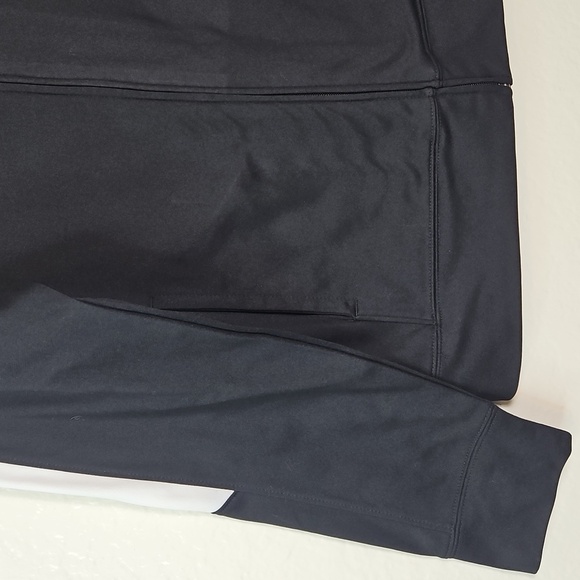 Augusta Sportswear Black and White Windbreaker - Picture 5 of 11